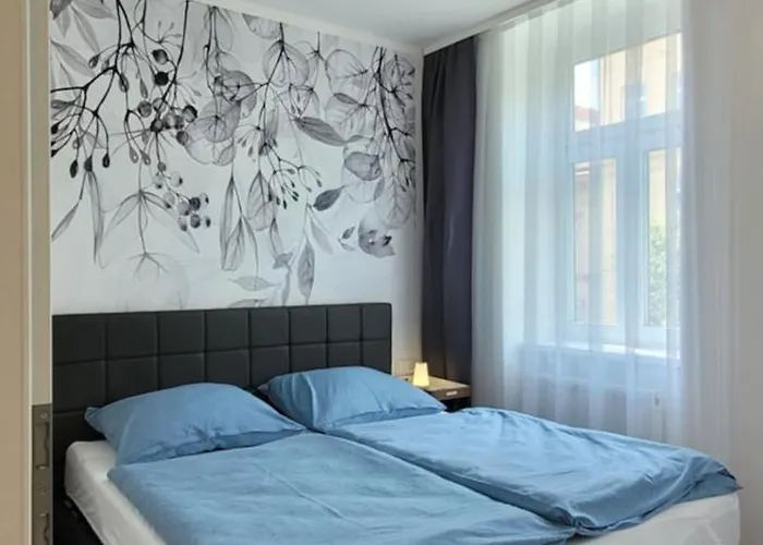 شقة Altbauwohnung Mit Charme - Selbst Check In - Queensize Bett *